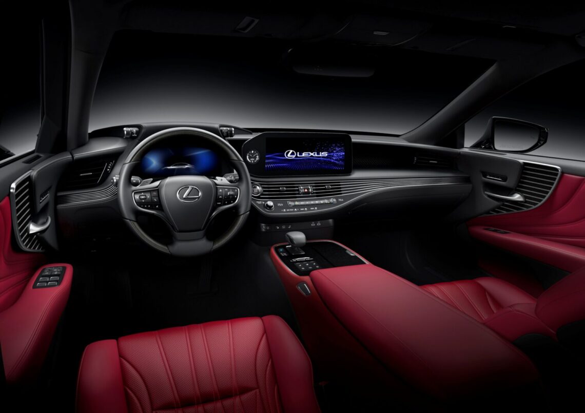 Lexus LS Heritage Edition cockpit